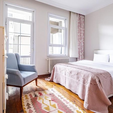 Centrally Located Apartment With Balcony In Sisli イスタンブール エクステリア 写真