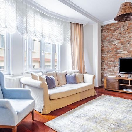 Centrally Located Apartment With Balcony In Sisli イスタンブール エクステリア 写真