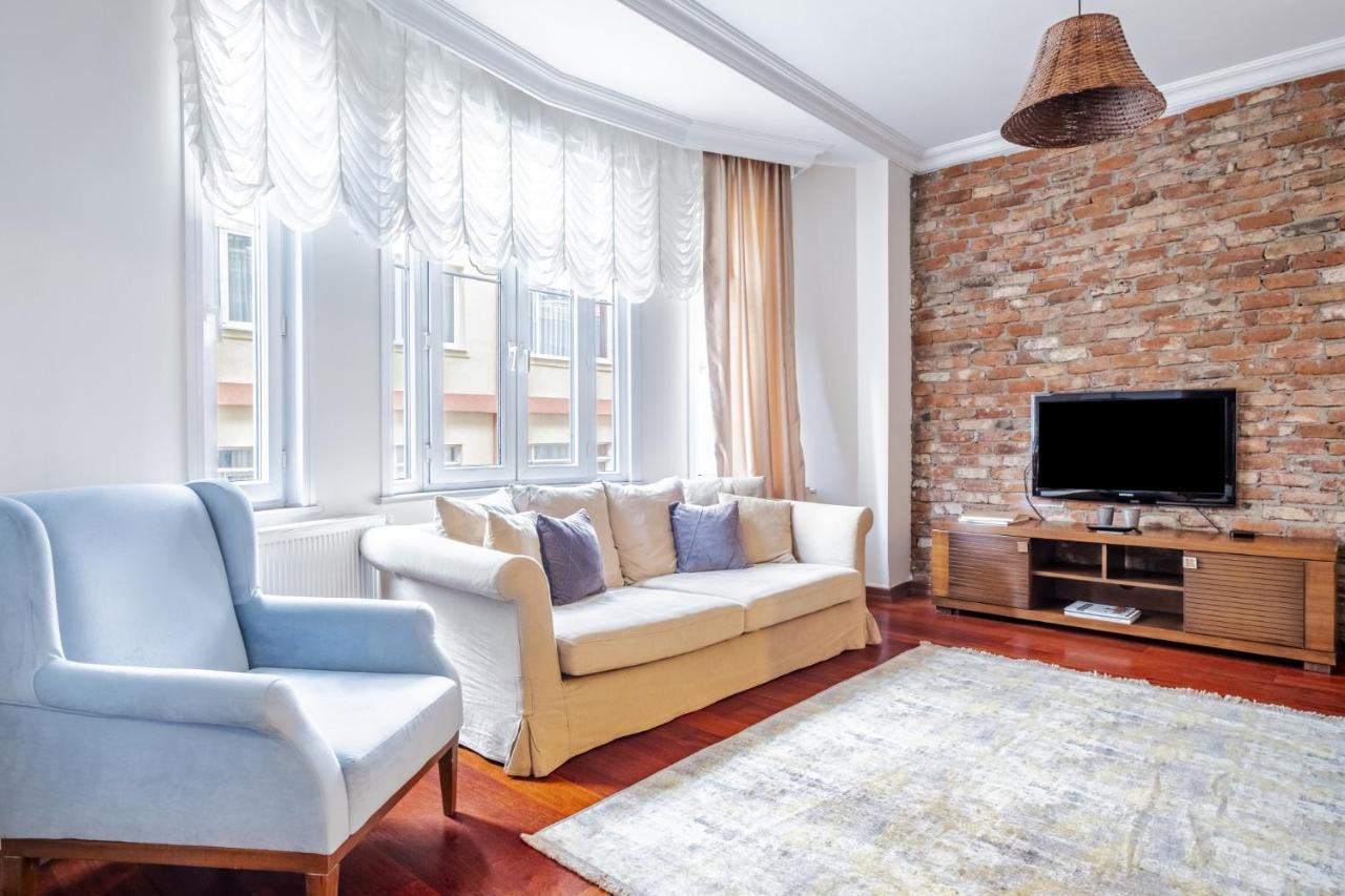 Centrally Located Apartment With Balcony In Sisli イスタンブール エクステリア 写真